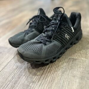 Use women on Cloudswift 3 AD All Black Trainers shoes size 9